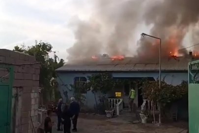 Iğdır’da yangında bir ev kullanılamaz hale geldi
