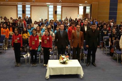 Muğla’da 60 öğrenci Çocuk İklim Zirvesi’nde gelecek için çözüm önerileri geliştirdi
