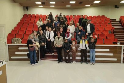 Oyuncu ve yazar İğdigül’den sokak hayvanları için sevgi ve merhamet çağrısı
