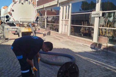 BASKİ’’den Ayvalık’ta kanalizasyon temizliği
