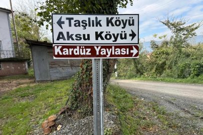 Trafik güvenliği için yeni levhalar yerleştirildi
