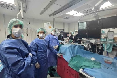 Açık kalp ameliyatına gerek kalmadan mitral kapak onarımı gerçekleştirildi
