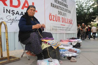 Boyu uzun diye okula gönderilmedi, 66 yıldır el işi yaparak geçimini sağlıyor
