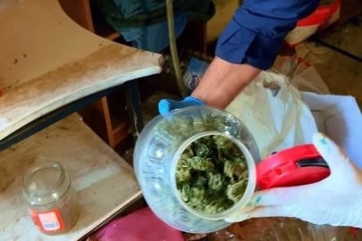 Çanakkale’de tarihi eser kaçakçılığı ve uyuşturucu operasyonuna 1 gözaltı
