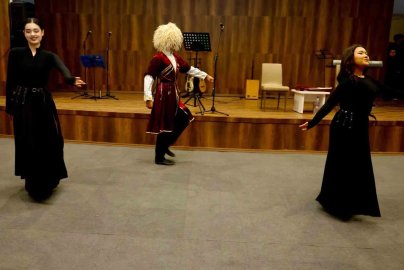 Bilecik’te öğrenci yurdunda Kafkas rüzgârı
