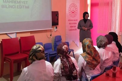 Kütahya’da bakımevi ve kreş personeline farkındalık eğitimi
