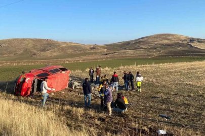 Konya’da işçileri taşıyan minibüs devrildi: 6 yaralı
