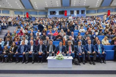 Selçuk Üniversitesinde Uluslararası Yapay Zeka Konferansı başladı
