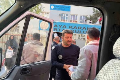 KPSS sınavına gidecekken asansörde kalan vatandaşın yardımına itfaiye yetişti
