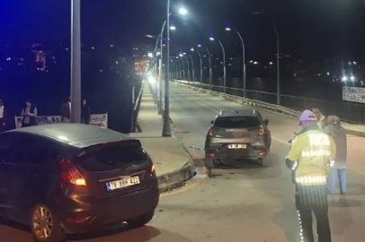 Karabük’te kavşakta iki otomobil çarpıştı: 2 yaralı

