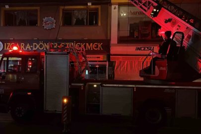 İş yerinin bacasında çıkan yangın korkuttu

