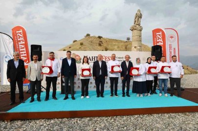 Kahta’nın yöresel lezzetleri KAHTAFEST’te tanıtıldı
