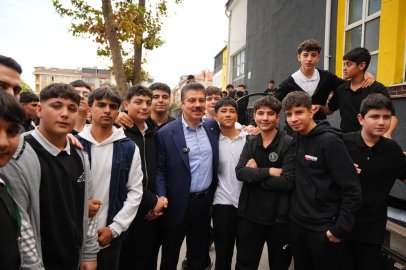 AK Parti İstanbul milletvekilleri Ataşehir, Bahçelievler ve Sarıyer’de vatandaşlarla buluştu
