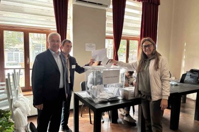 Kırklareli’nde çifte vatandaşlar Bulgaristan seçimi için sandık başına gitti

