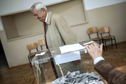 Bulgaristan, cumhurbaşkanlığı seçimi için sandık başında
