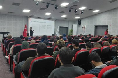 Öğrencilere "İyilik Var" platformu tanıtıldı
