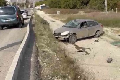Elazığ’da otomobil araziye uçtu: 1 yaralı
