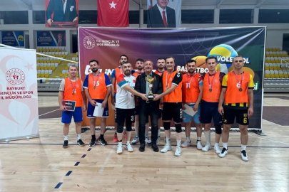 Kamu Spor Oyunları Voleybol İl Birinciliği tamamlandı
