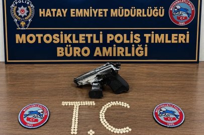 Antakya’da 119 uyuşturucu hap ve kurusıkı tabanca ele geçirildi

