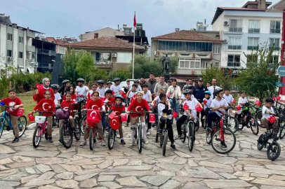 Bozdoğan’da çocuklar ’Cumhuriyet’ için pedalladı
