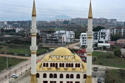 Kocaeli’de risk oluşturan minareler çelik sistemlerle yenileniyor
