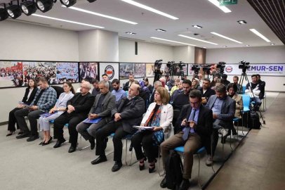 Eğitim-Bir-Sen Genel Sekreteri Yavuz: "Öğretmenlerimizin yüzde 90,7’si, mesleğe başladıkları dönemle kıyaslandığında öğretmen otoritesinin zayıfladığını düşünüyor"
