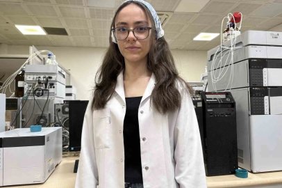 Lise öğrencisi Türkiye’nin en genç dergi hakemi oldu
