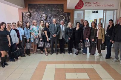 Beşeylül Ortaokulu misafirleri İlçe Milli Eğitim Müdürü Güner ile görüştü
