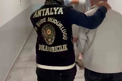 Antalya’da sahte başsavcı vekili ve 2 suç ortağı tutuklandı
