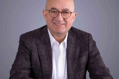 AK Partili Gider: "Bize düşen, geçmişin fedakarlıklarıyla övünmek kadar, o fedakarlıklara layık bir gelecek inşa etmektir"
