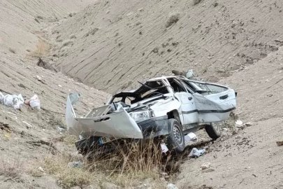 Elazığ’da otomobil uçurumdan yuvarlandı: 1 ölü, 1 yaralı
