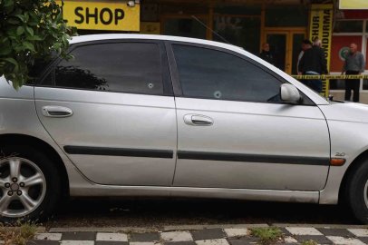 Adana’da tekel bayisine silahlı saldırı
