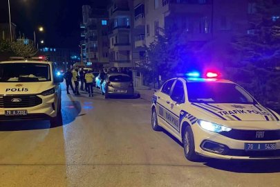 Karaman’da otomobil park halindeki araca çarptı: 1 yaralı
