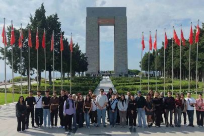 Genç fotoğrafçılar Çanakkale ruhunun izinde
