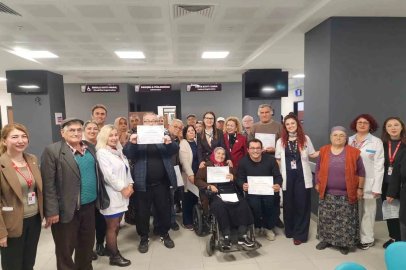 Aydın’da 18 diyabet hastası eğitimlerini tamamlayıp sertifika aldı
