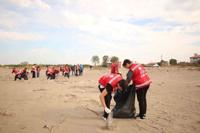 Vakıflardan nehir ve çevre temizliği
