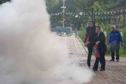 Gündüz bakımevinde deprem ve yangın tatbikatı
