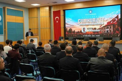 Dr. Öğretim Üyesi Kara: "Cumhuriyet’in kalıcılığı anayasa hükümleri kadar dürüstlüğü, sorumluluğu, hakkaniyeti ve kamu yararını benimseyen insanların yetişmesine bağlıdır"
