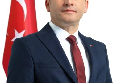 Başkan Dökmeci, "Cumhuriyetimizi geleceğe taşımak hepimizin en önemli sorumluluğudur"
