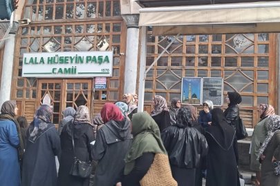 Kütahya Aile Derneği üyelerinden tarihi mekanlara ziyaret
