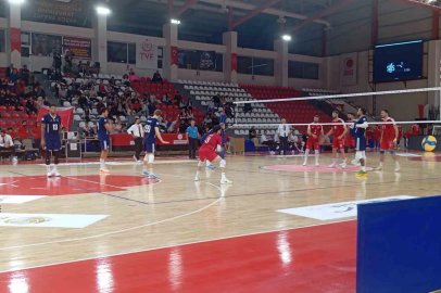Onikişubat Belediyespor Efeler Ligi’ndeki ilk galibiyetini aldı
