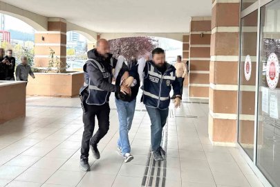 Etrafa rastgele ateş açarak 5 kişiyi yaralayan şüpheli adliyeye sevk edildi
