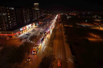 Yılmaz’dan Cumhuriyet kortejine davet
