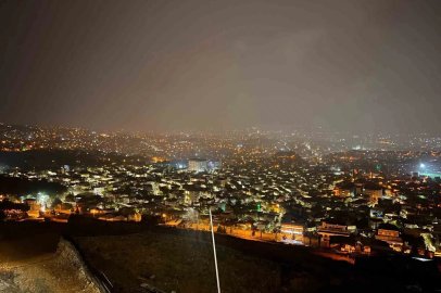 Kahramanmaraş’ta sağanak bazı yolları göle çevirdi

