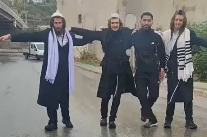 İzmir’de Yahudiler Netanyahu’nun gidişini kutladı
