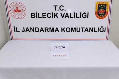 Bilecik’te yol kontrolünde uyuşturucu hap ele geçirildi
