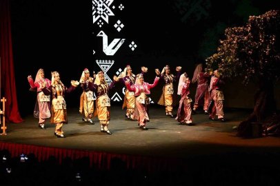 Balıkesir Büyükşehir; "Kurtuluşun Adı: Biz" Bağımsızlık mücadelesini sahneye taşıdı
