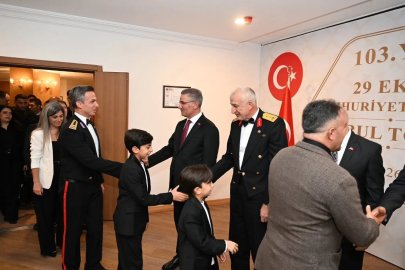 Erzurum’da Cumhuriyetin 103 yıl coşkusu

