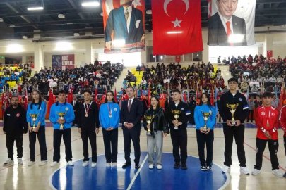 Bitlis’te Cumhuriyet Bayramı coşkusu
