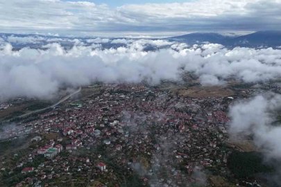 Bingöl’de bulutlar yeryüzüyle buluştu, ortaya eşsiz görüntüler çıktı
